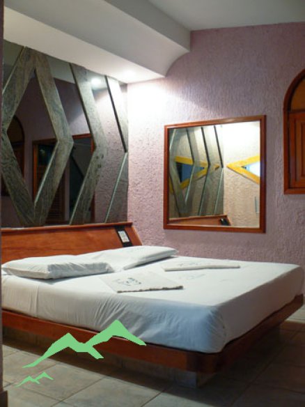 Motel La Colina :Habitacion PREMIUM ESPECIAL